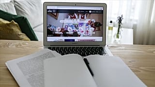 Uzaktan eğitim dijital uçurumu derinleştiriyor mu? İnterneti olmayan öğrenci nasıl eğitim alacak?
