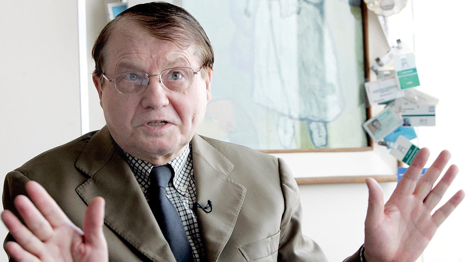 Fransız Nobel Ödüllü virolog Luc Montagnier, 5 Haziran 2006