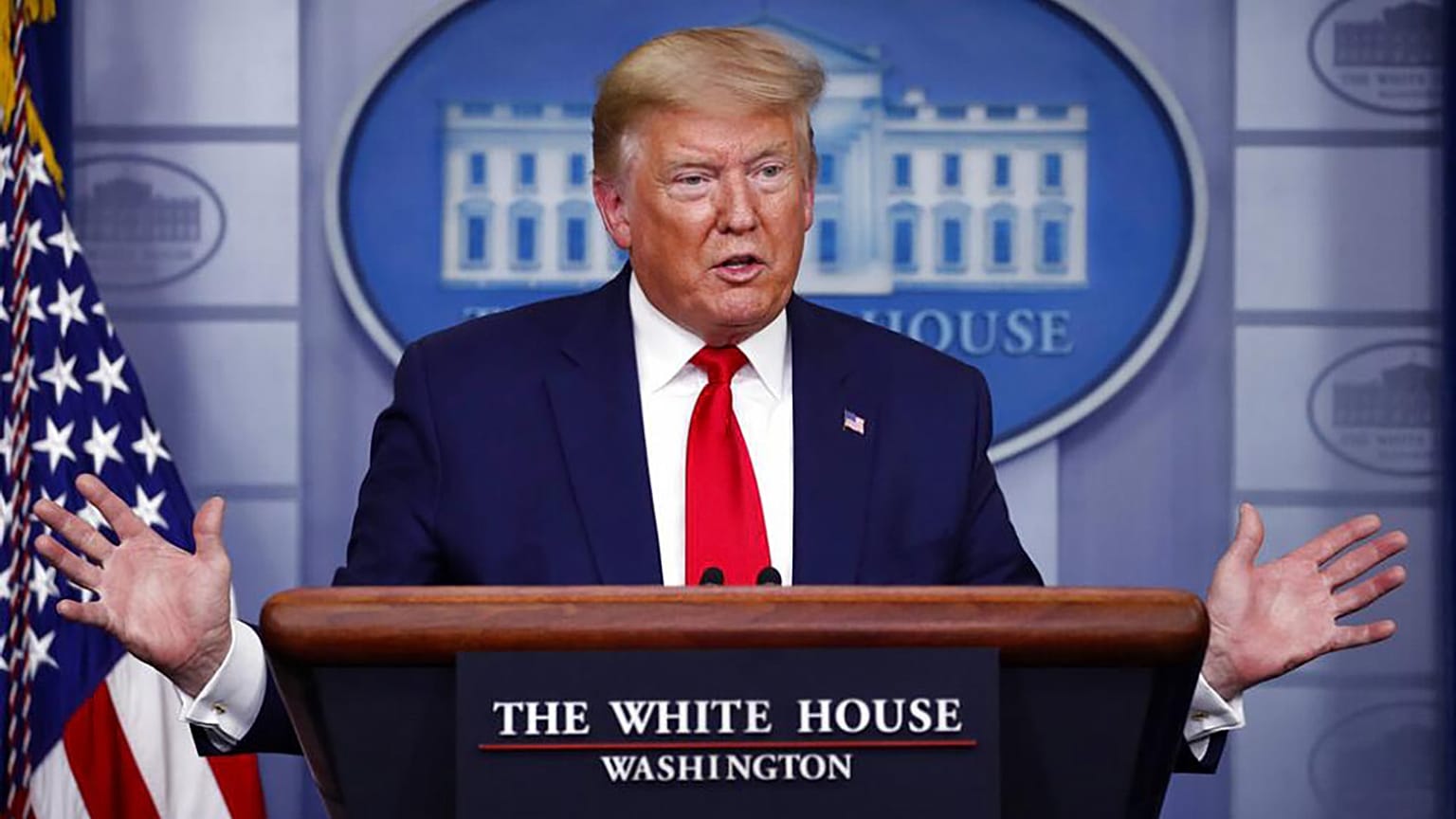 ABD Başkanı Donald Trump, koronavirüs salgını nedeniyle can kayıpları konusundaki beklentilerinin 60 ila 65 bine düştüğünü açıkladı.