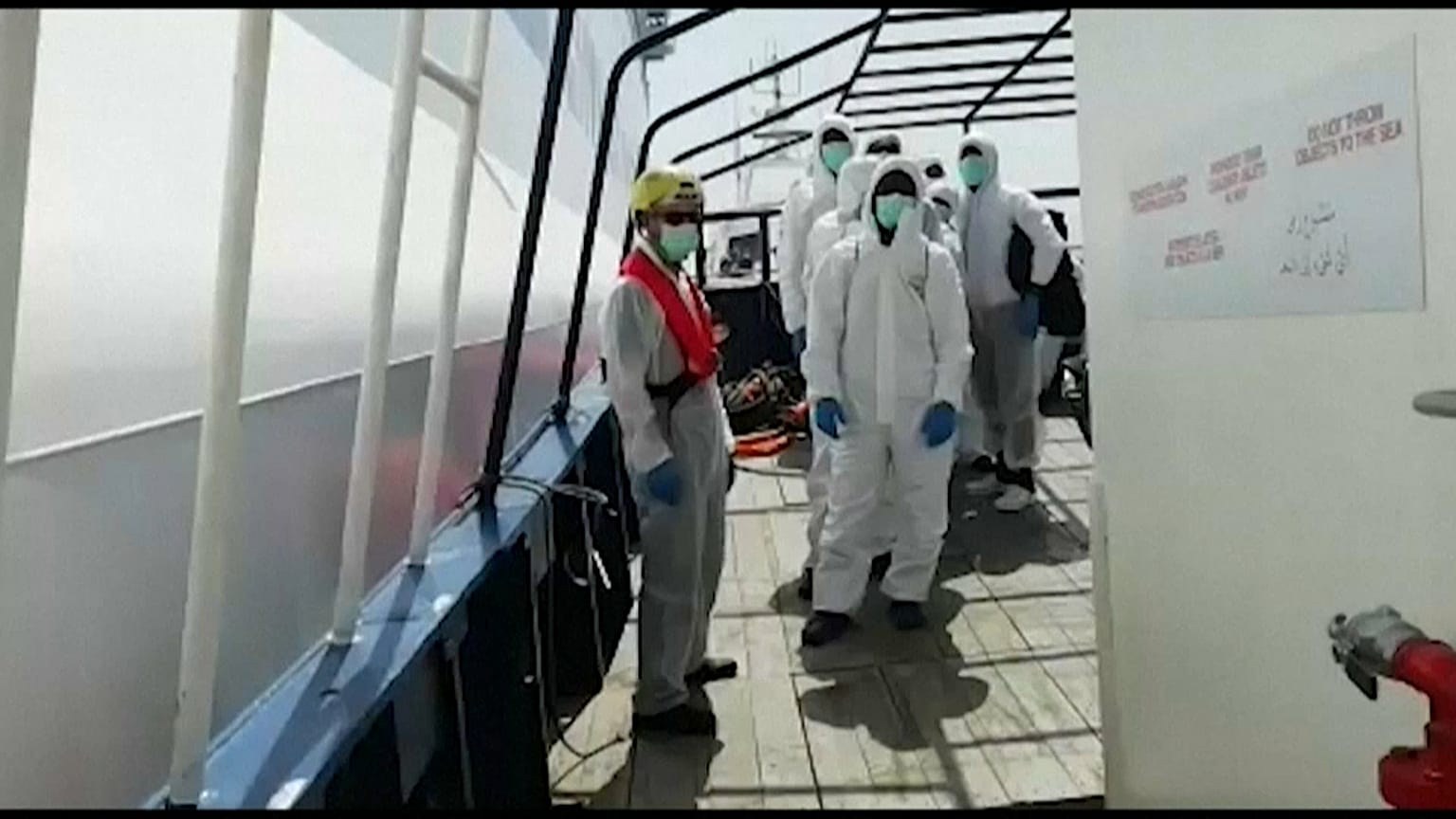 Altri migranti sulla Rubattino per trascorrere la quarantena