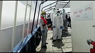 Altri migranti sulla Rubattino per trascorrere la quarantena