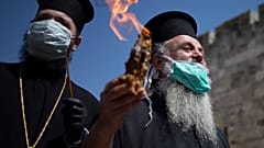 APTOPIX Virus Outbreak Mideast Jerusalem Holy Fire