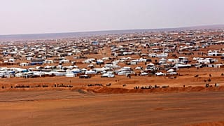 مخيم الركبان في الصحراء السورية على الحدود مع الأردن