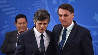 Nelson Teich comJair Bolsonaro no dia da tomade de posse como ministro da Saúde