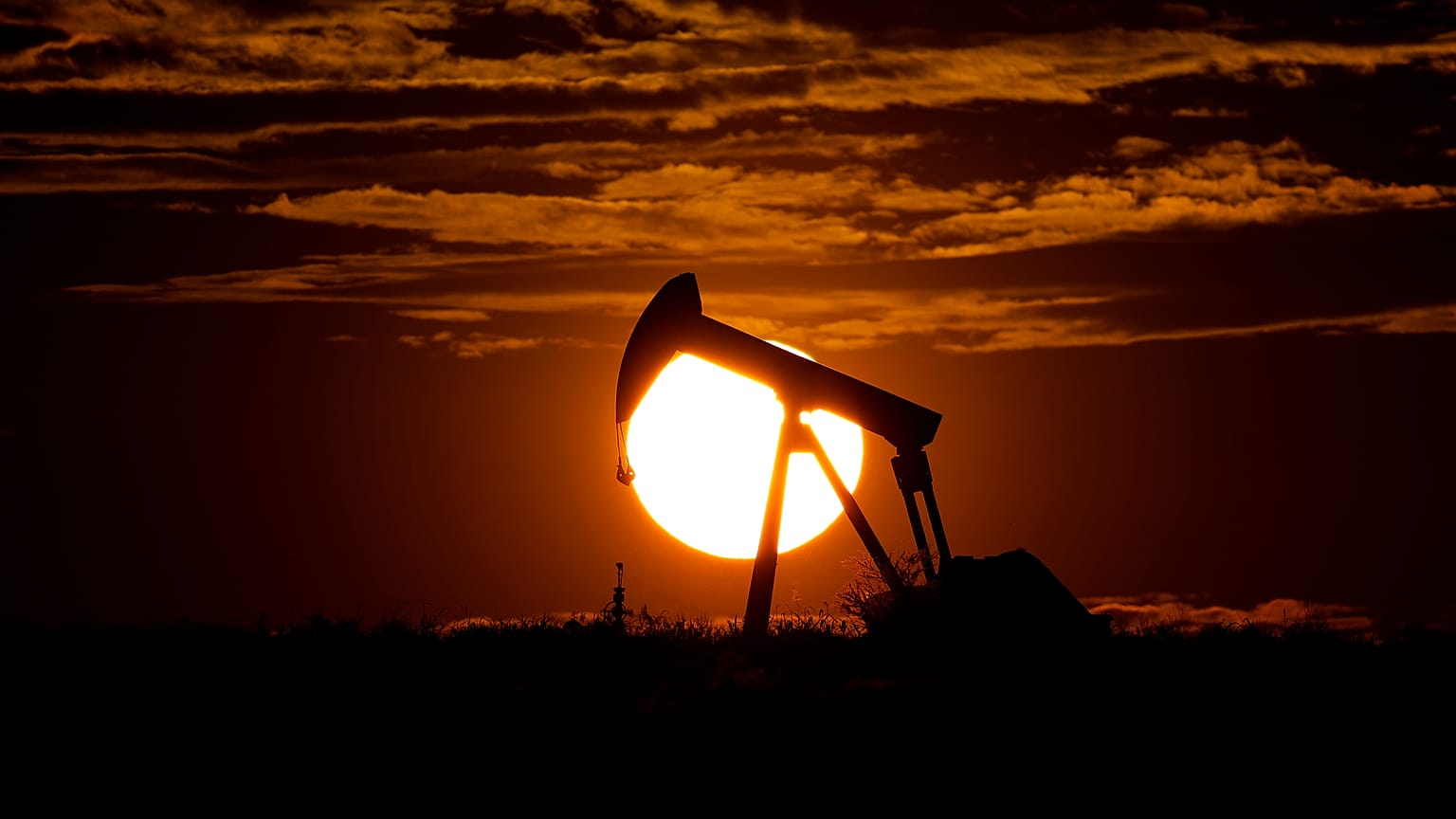 Как падение цены на нефть скажется на России? 
