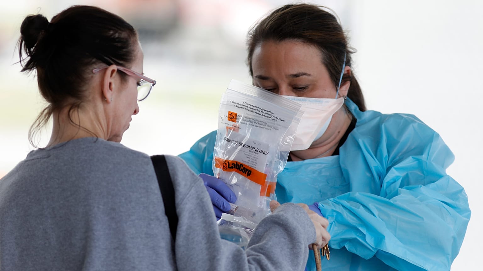 ABD'de evde yapılabilen ilk Covid-19 test kitlerinin satışı onaylandı, fiyatı 119 dolar