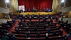 البرلمان اللبناني يقر اقتراح قانون تنظيم زراعة القنب خلال جلسته التشريعية التي عقدها خارج مقره