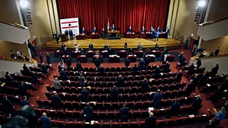 البرلمان اللبناني يقر اقتراح قانون تنظيم زراعة القنب خلال جلسته التشريعية التي عقدها خارج مقره