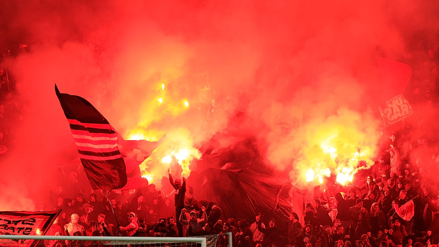 Vége a holland futballbajnokságnak