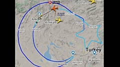 THY, 23 Nisan'ın 100. yılına özel gökyüzüne ay yıldız çizdi