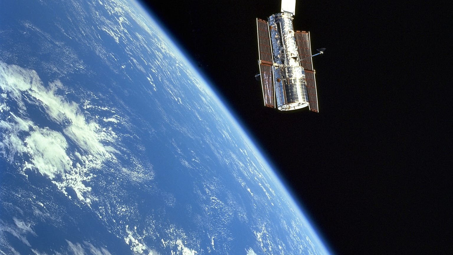 Hubble Space Telescope 30th birthday: French astronaut 'Billy Bob' recalls 'historic' mission 