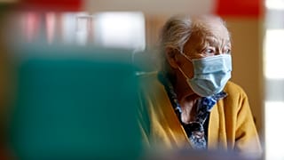 Virus Outbreak Nursing Home Visits