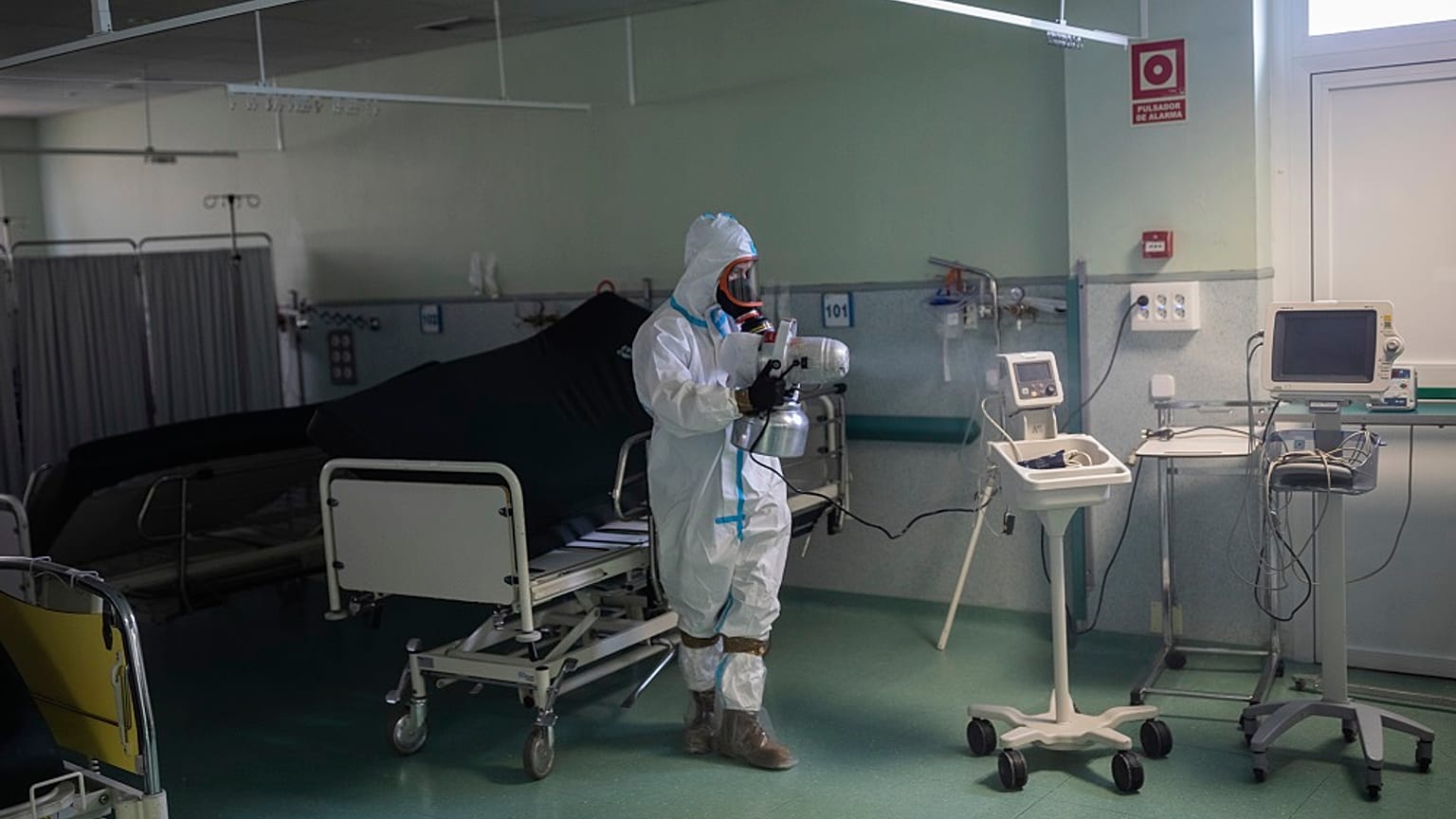 Virus Outbreak Spain