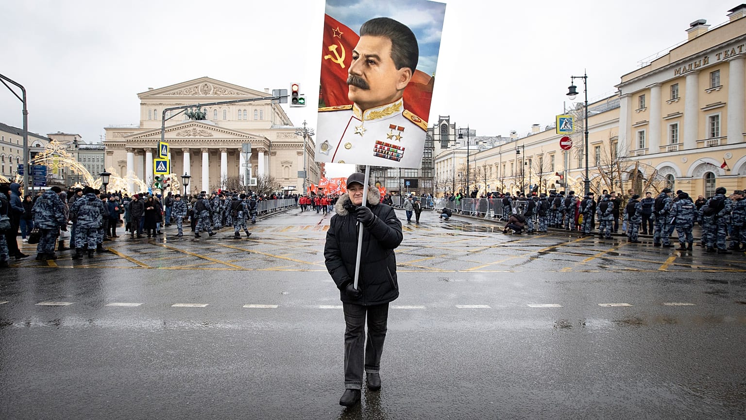 Ρωσική Ορθόδοξη Εκκλησία: H απεικόνιση του Στάλιν έχει θέση στον ναό των ρωσικών Ενόπλων Δυνάμεων