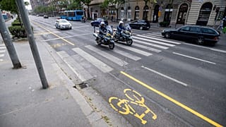 Hétfőtől kötelező arcmaszk és újabb biciklisávok Budapesten