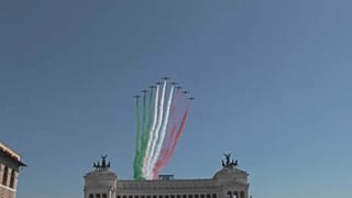 Milano, Venezia, Roma si specchiano nei cieli tersi e nelle acque limpide della pandemia