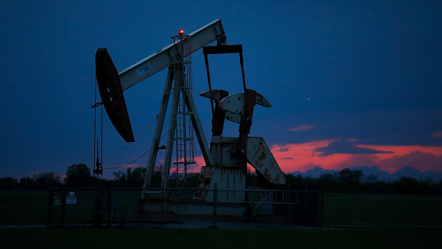 Oklahoma eylateindeki bir petrol kuyusu