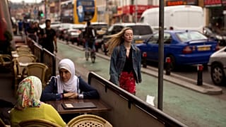 İngiltere'de azınlıklar koronavirüs salgınından neden daha çok etkileniyor?