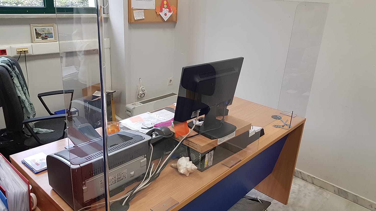 Θεσσαλονίκη: Πλεξιγκλάς υπό ...εξαφάνιση