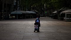 ساحات برشلونة الخالية