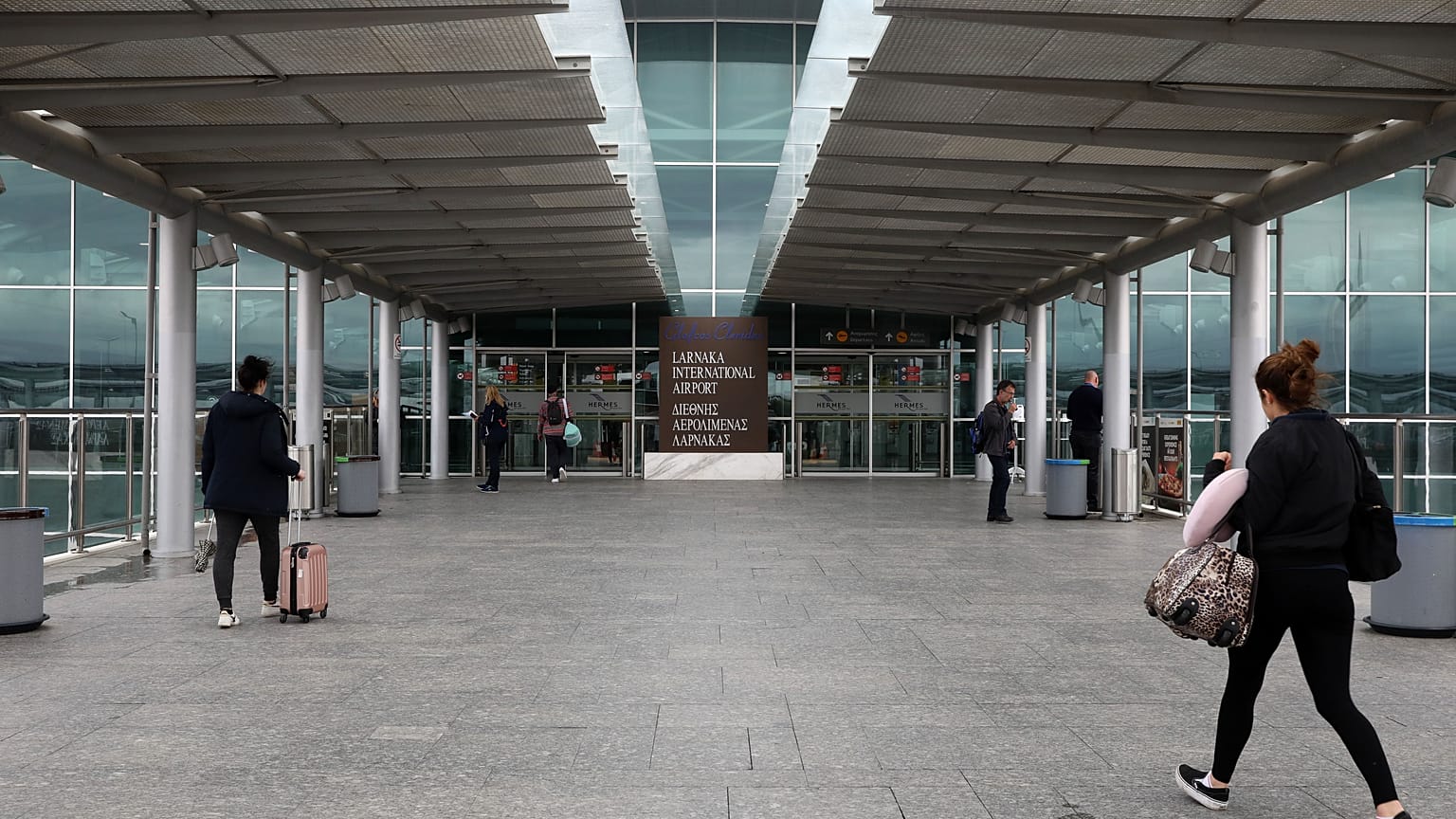 ΑΕΡΟΔΡΟΜΙΟ ΛΑΡΝΑΚΑΣ