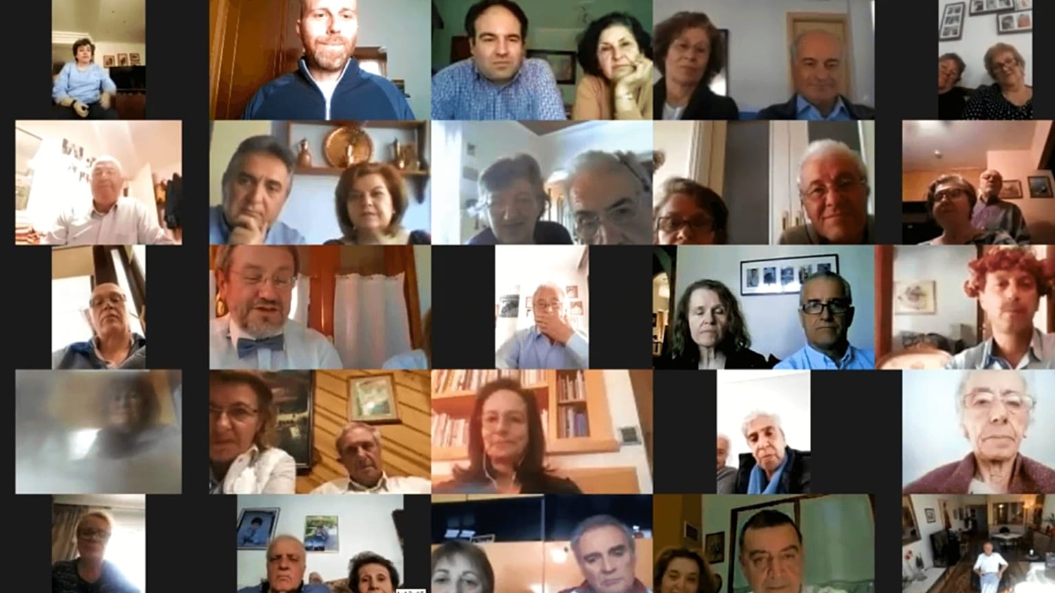 Η «παγκόσμια» χορωδία της Εράτυρας Κοζάνης συνδυάζει παράδοση και τεχνολογία (vid)