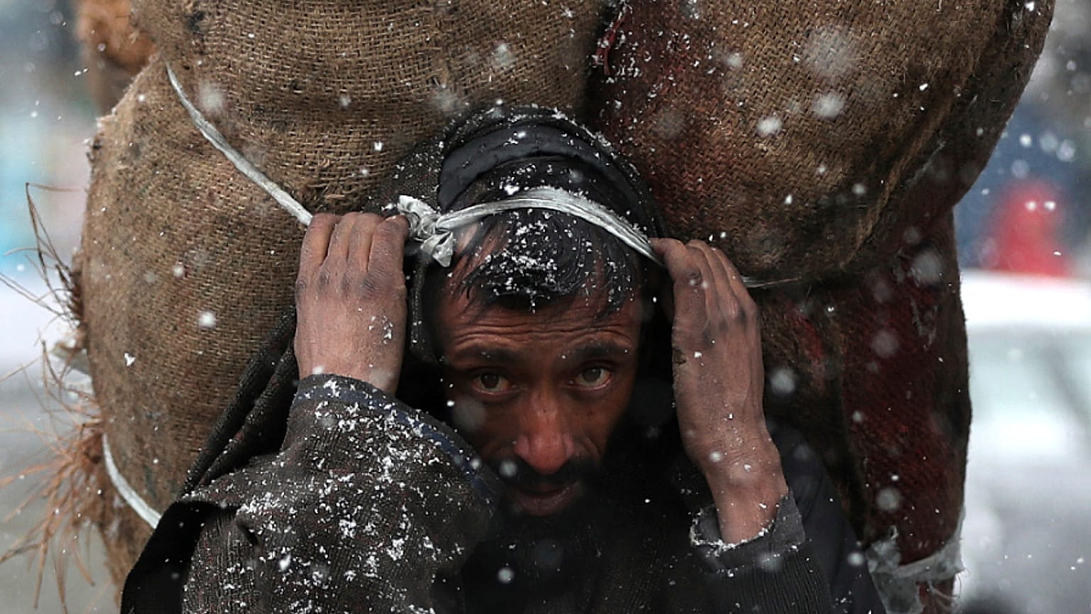 أزمة المناخ تشرّد نحو 24.9 مليون شخص حول العالم وتحولهم إلى لاجئين في بلدانهم 