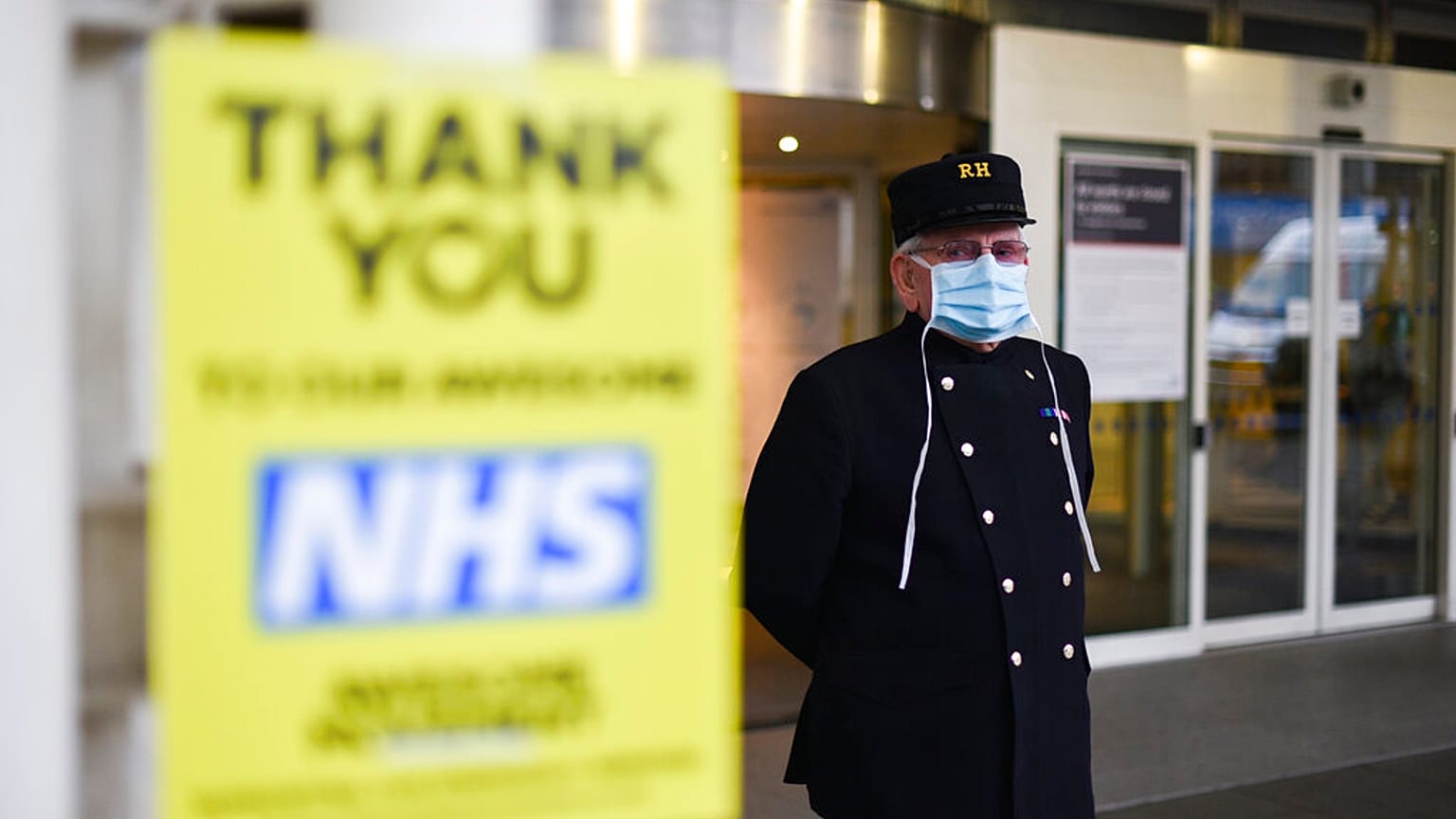 APTOPIX Virus Outbreak Britain