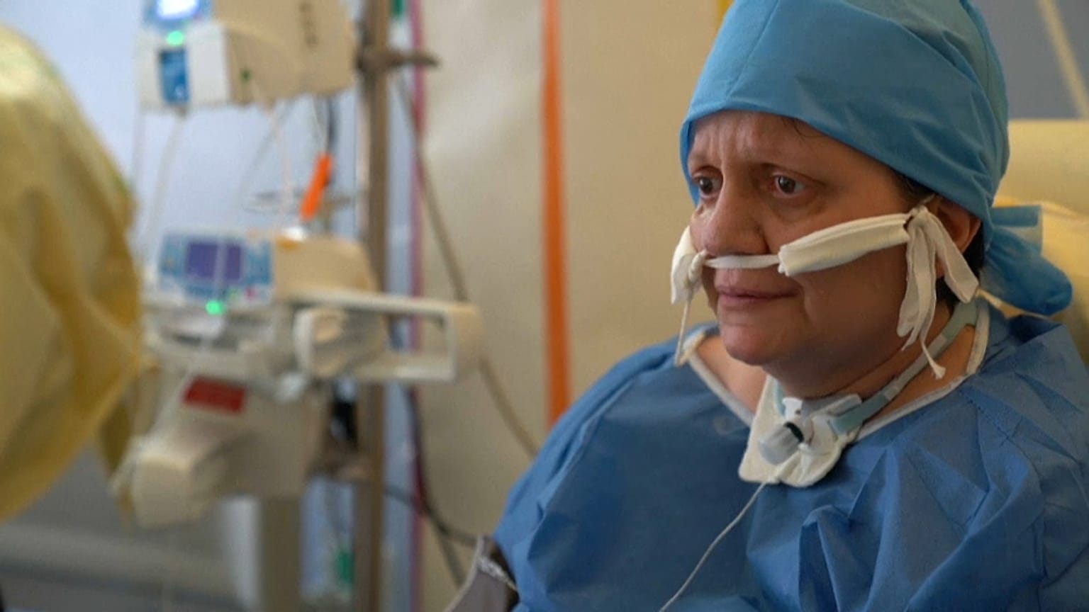  Corinne, survivante au virus : "on m'a fait revenir en fait"