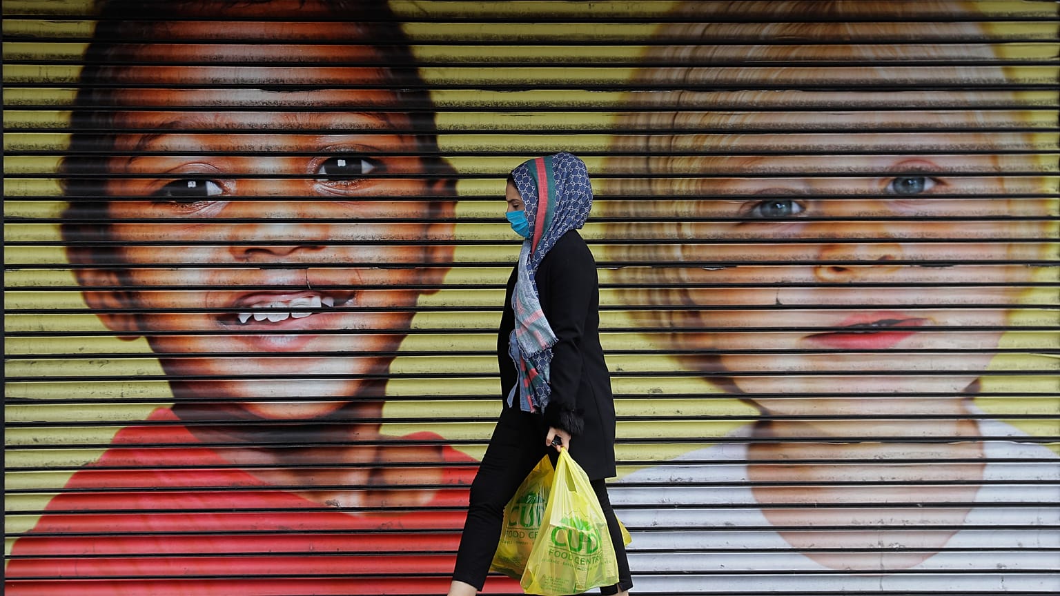 Virus Outbreak Britain Masks