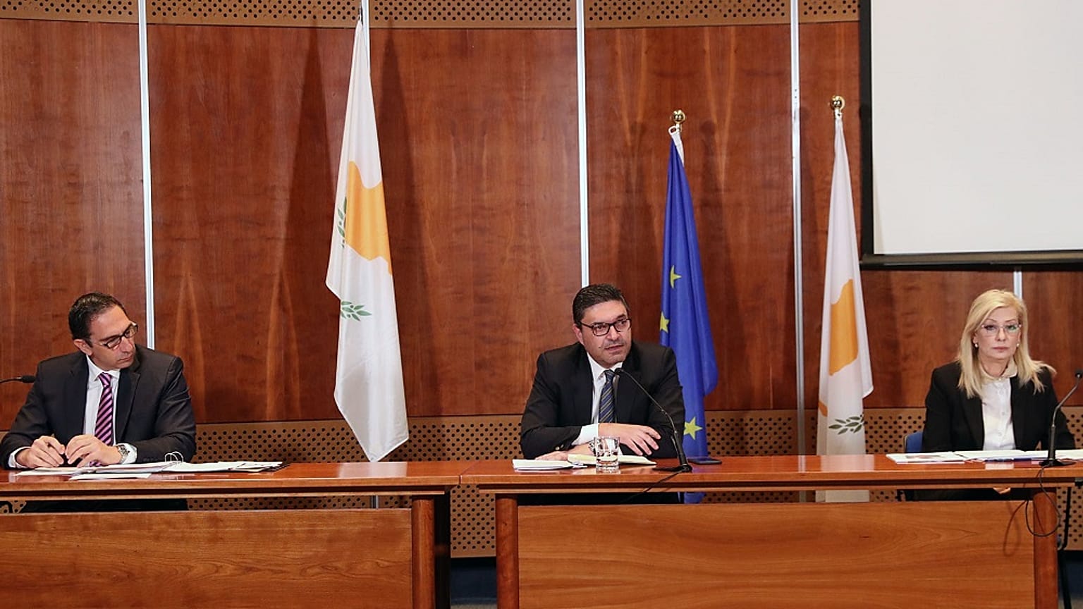 Κοινή Συνέντευξη Τύπου υπουργών Οικονομικών Εργασίας και Υγείας