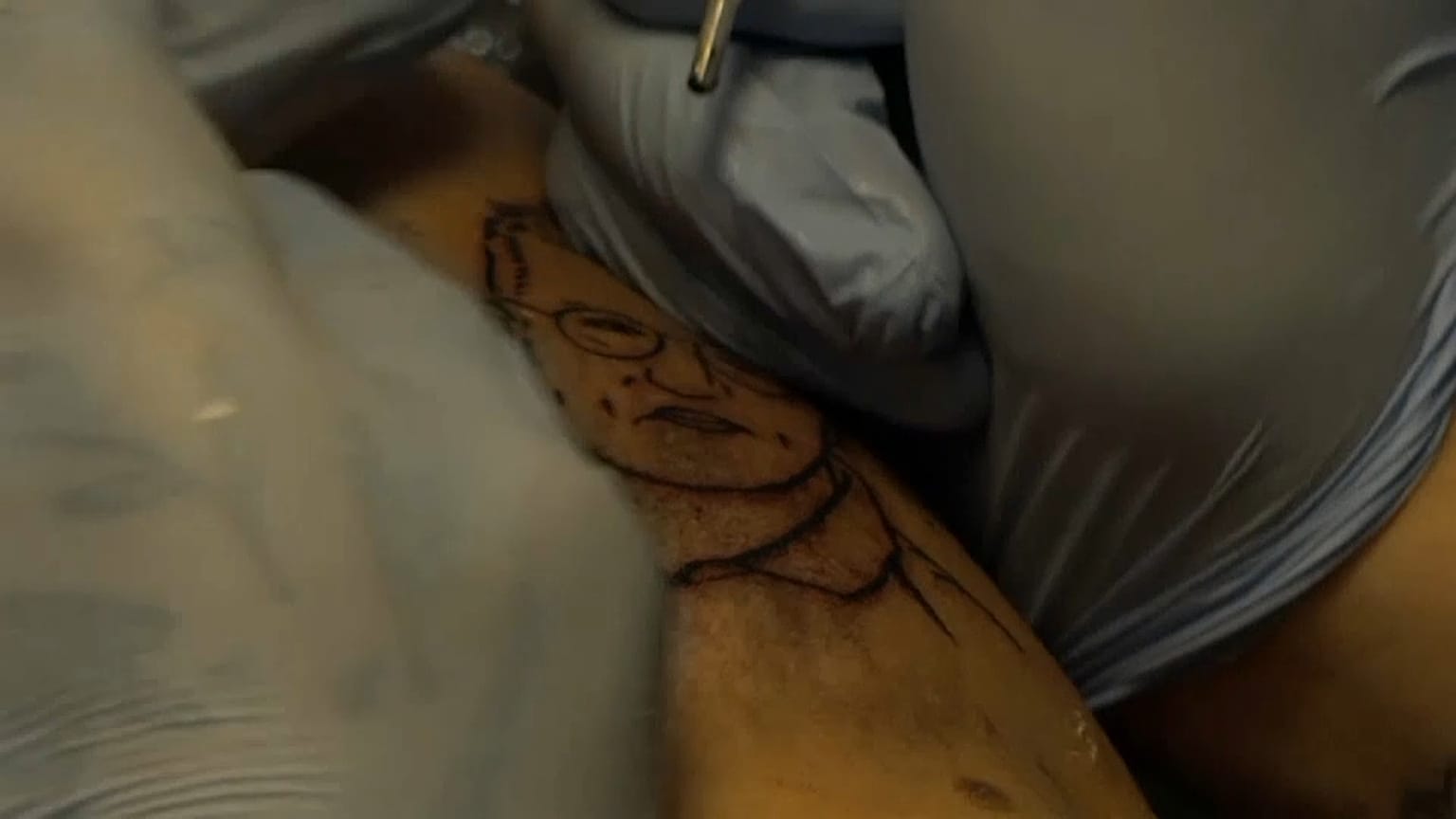 Tegnell als Corona-Tattoo in Schweden: "Das Gesicht 2020"