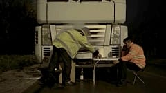 Camionneurs européens : entre pandémie et dumping social, la lutte pour leurs droits