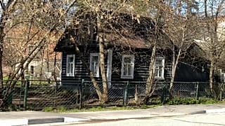 Вас здесь не ждут: местные жители травят дачников 
