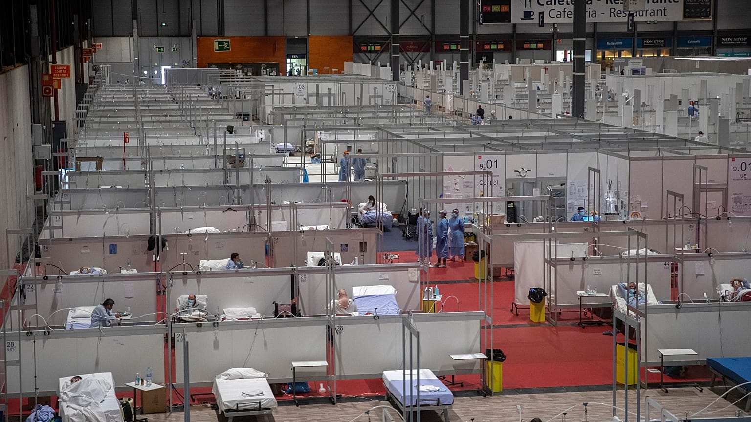Koronavírus: bezárt a madridi expo-kórház