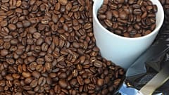حبوب قهوة في مقهى ألماني