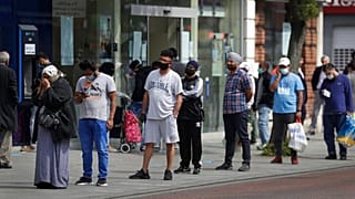 نتیجه پژوهش‌ها: کرونا در محله‌های فقیرنشین بریتانیا ۲ برابر بیشتر قربانی می‌گیرد