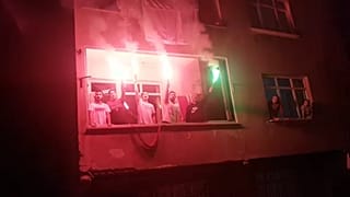Türkiye, 1 Mayıs Emek ve Dayanışma Günü'nü balkonlarda kutladı