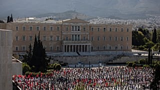 Αθήνα: Εργατική Πρωτομαγιά εν μέσω κορονοϊού