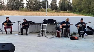 Πάφος: Ολοκλήρωσαν την καραντίνα με... νότες