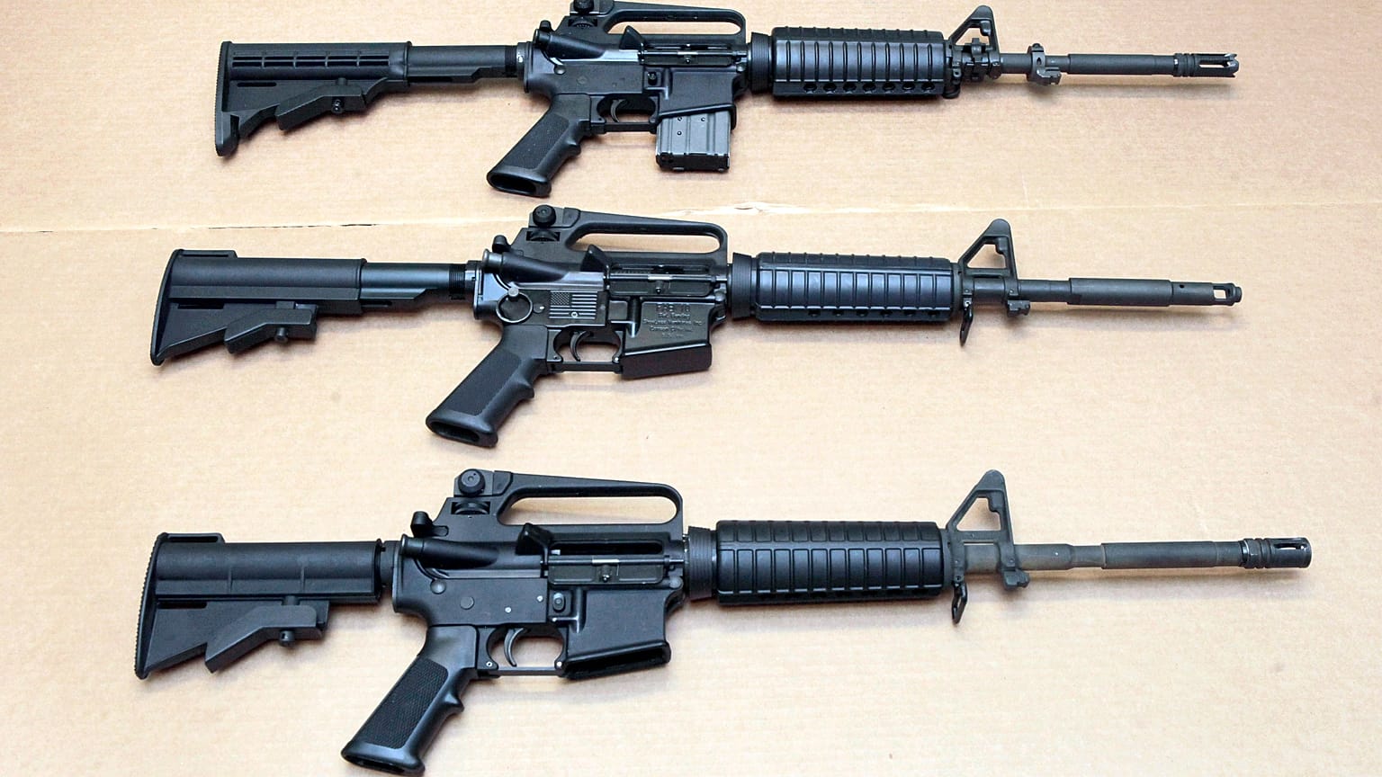 Saldırılarda en fazla kullanılan silahlardan birisi olan AR-15 yasak kapsamında