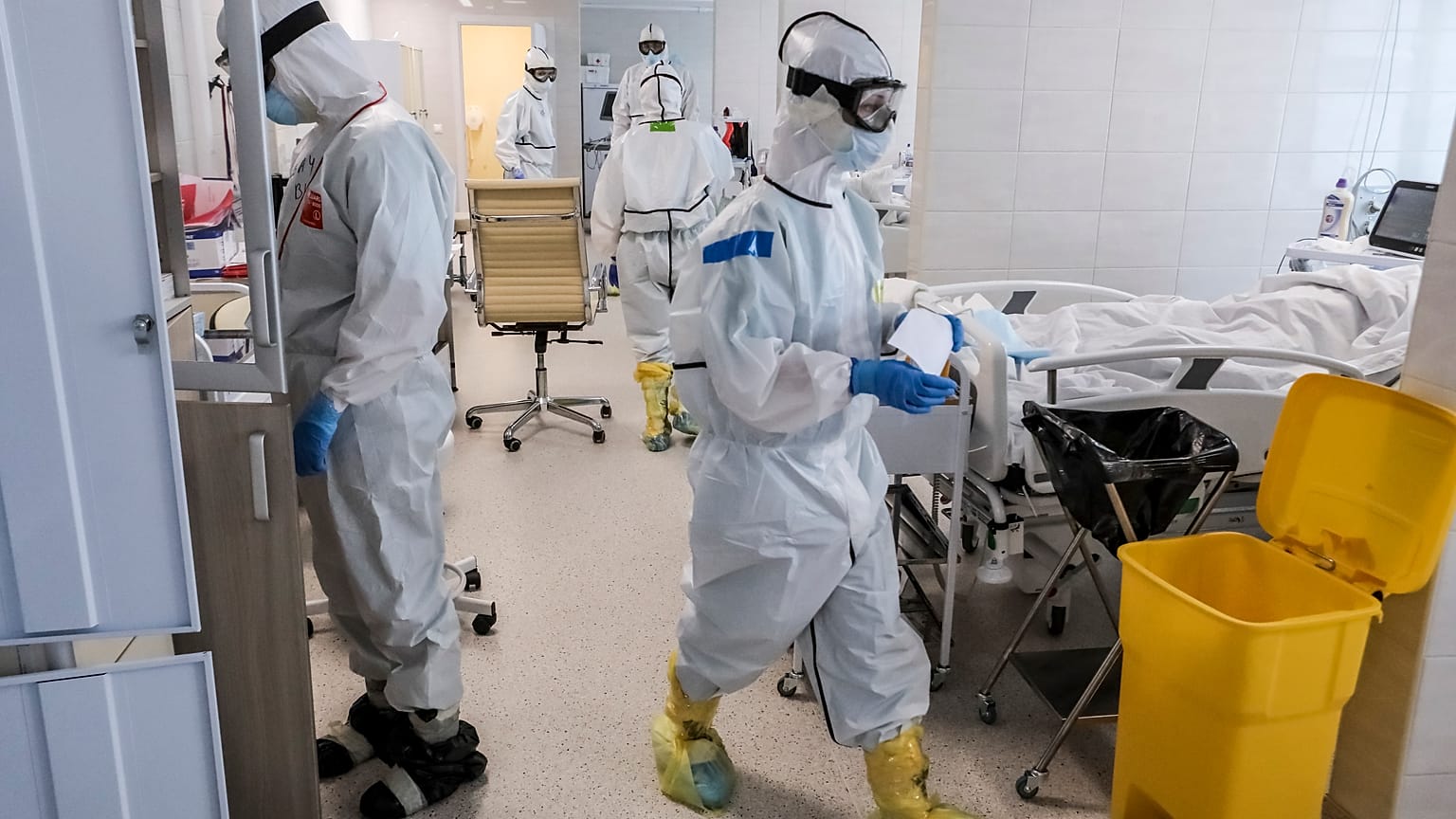 Virus Outbreak Russia