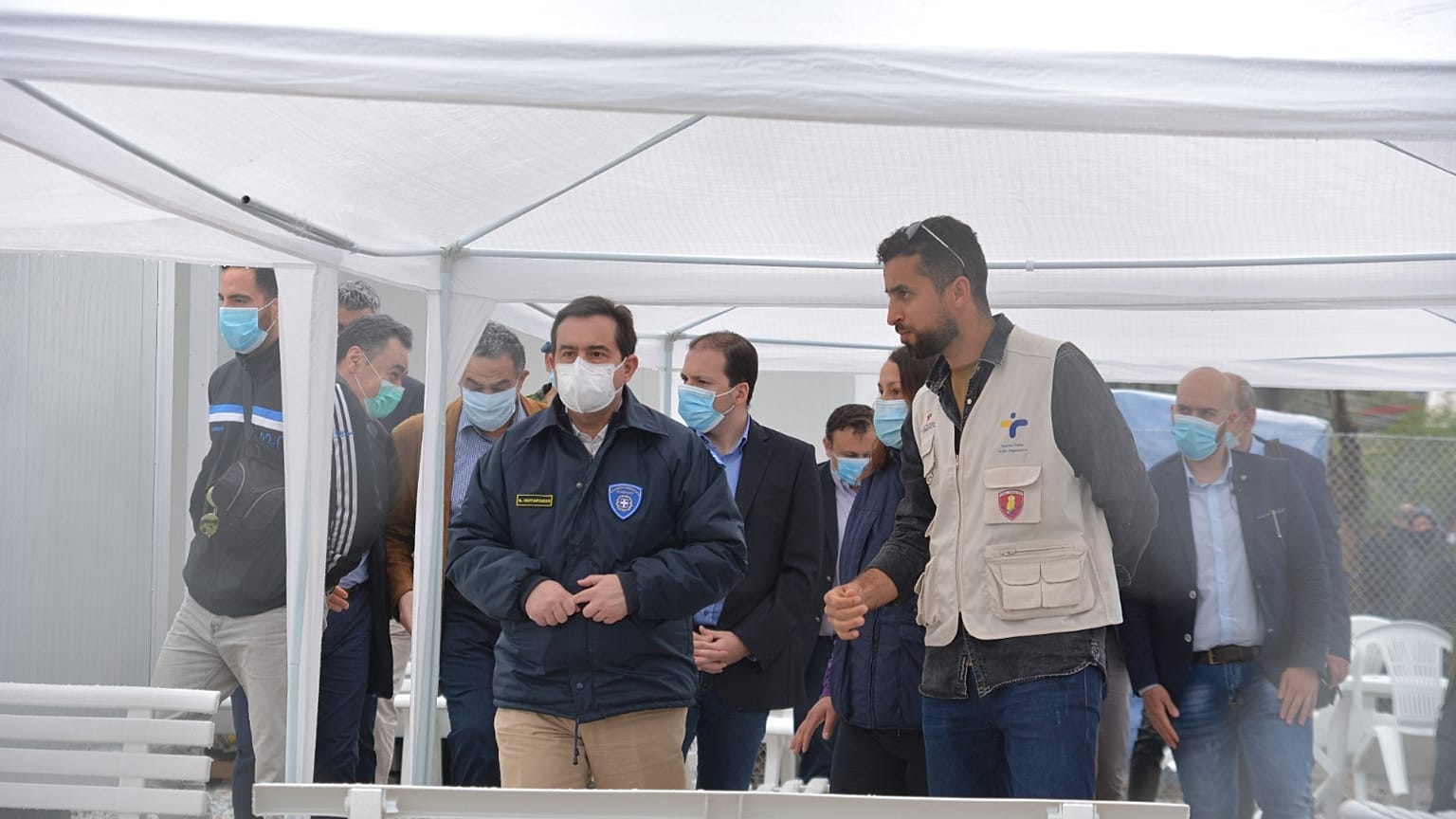 Νότης Μηταράκης στη Μόρια: Απαιτείται περισσότερη εγρήγορση στη β' φάση λόγω COVID-19