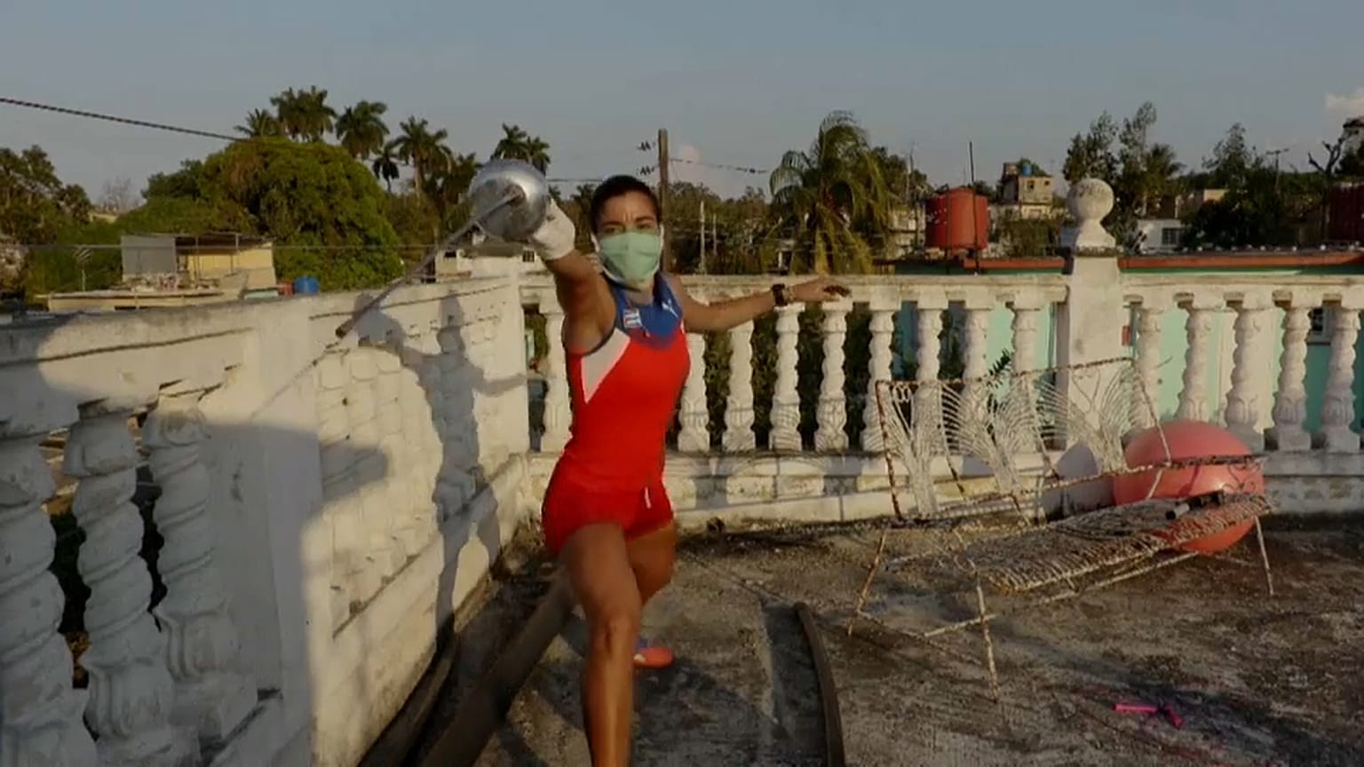 La fórmula cubana, entrenar en la azotea cuando el confinamiento aprieta