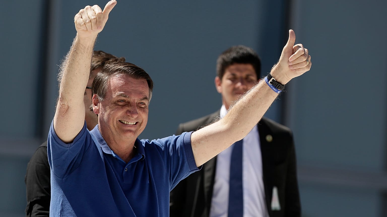 Bolsonaro lidera manifestação em Brasília