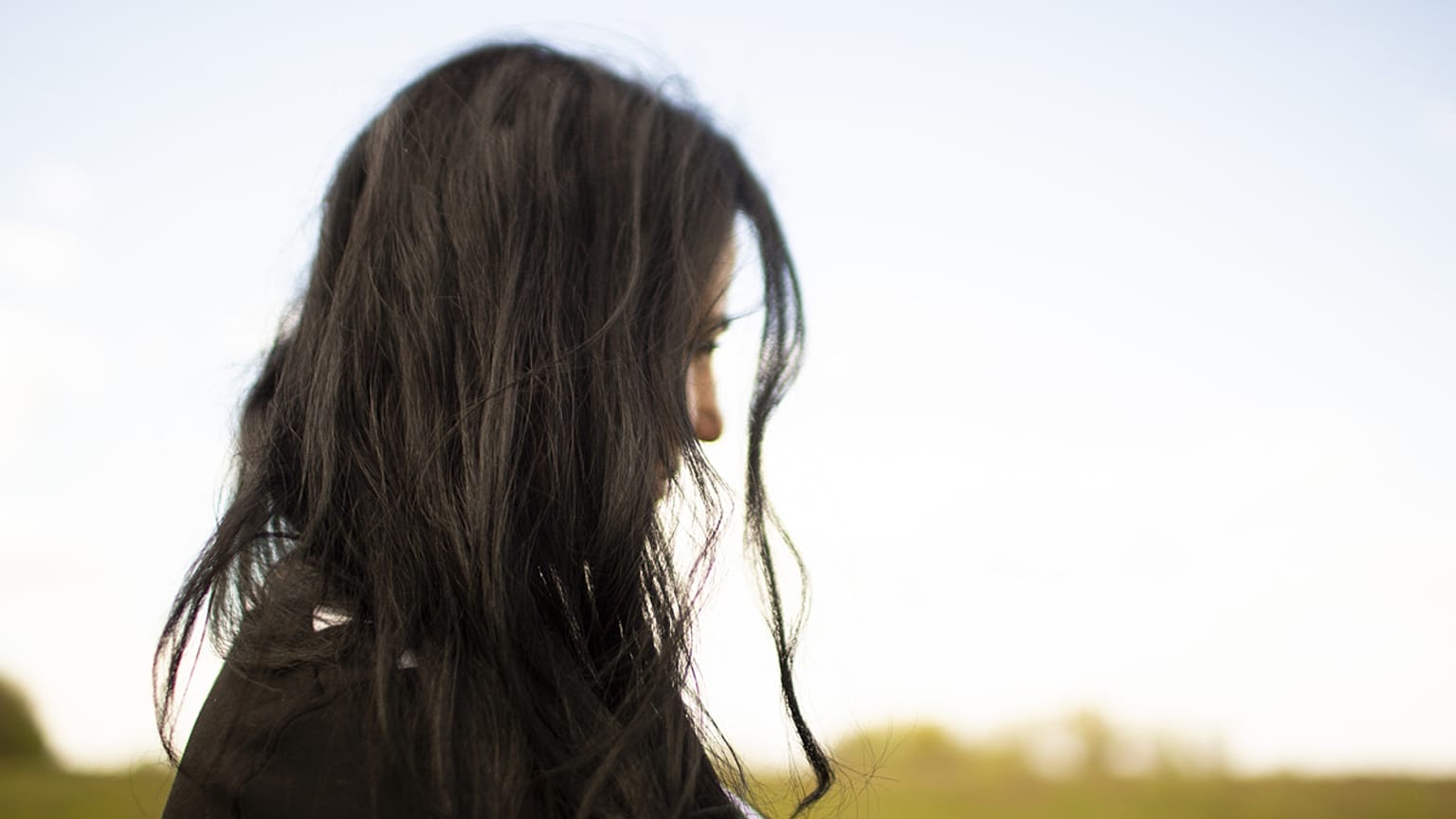 "Mi ha strangolato di fronte alla bimba": la quarantena aggrava la violenza di genere in Ucraina