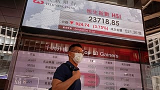Economia de Hong Kong regista pior trimestre desde 1974