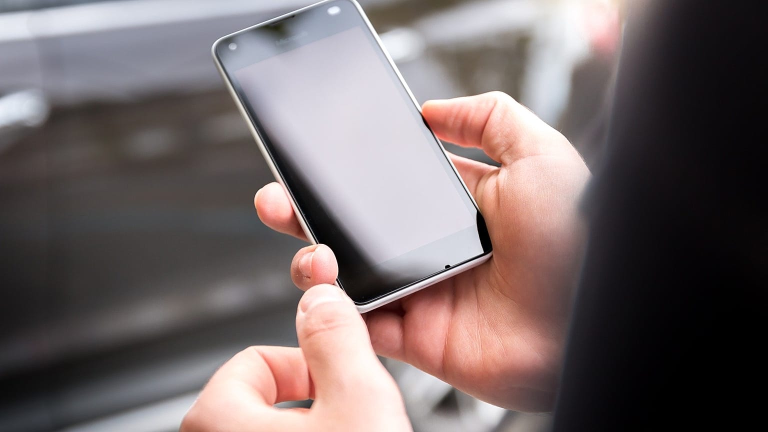 Coronavirus: What is the new app helping the UK trace cases of COVID-19?