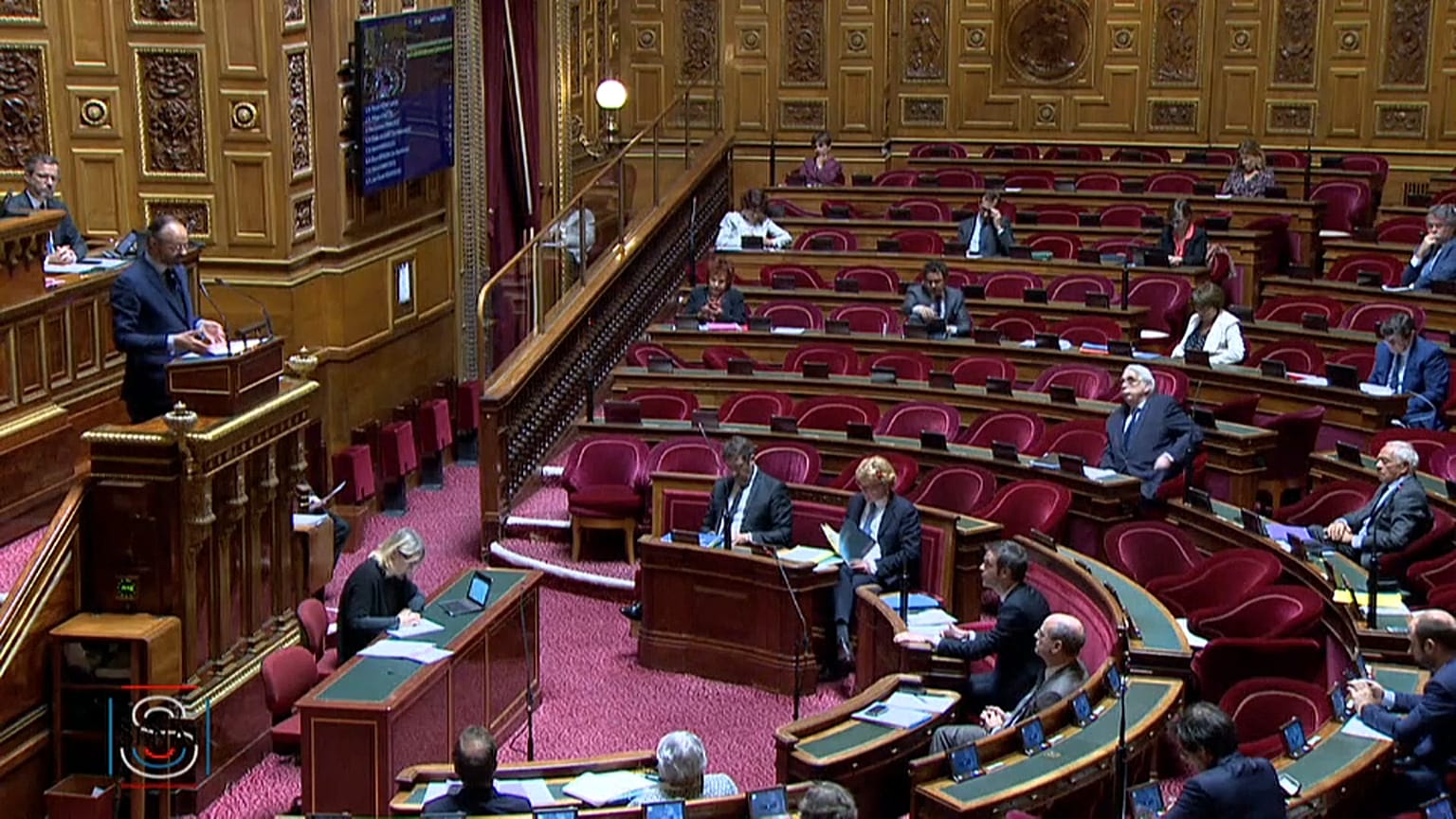 Senado não aprova plano para o fim do confinamento