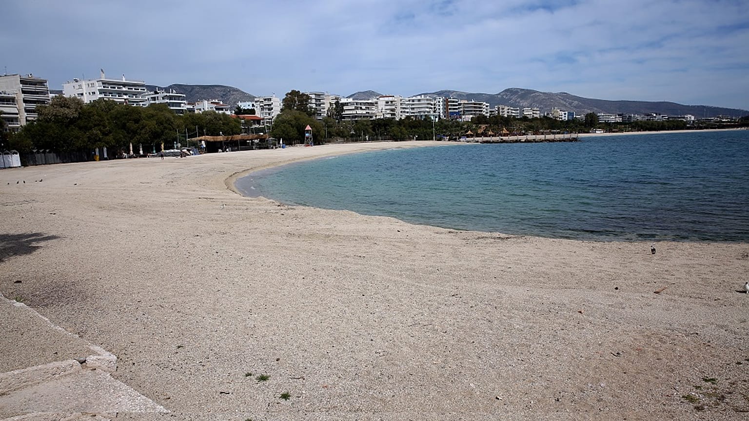 ΚΟΡΟΝΟΪΟΣ ΠΑΡΑΛΙΑ ΓΛΥΦΑΔΑ